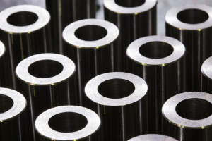 福建高院(2024)闽民终933号判例：金属价格数据抄袭的不正当竞争认定与关联企业责任——外商投资企业合规指引